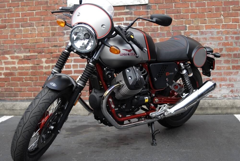 2016 V7II Racer
