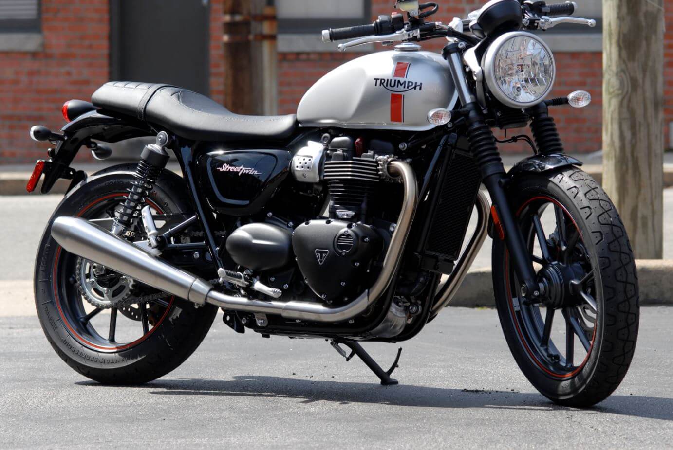 2017 Street Twin